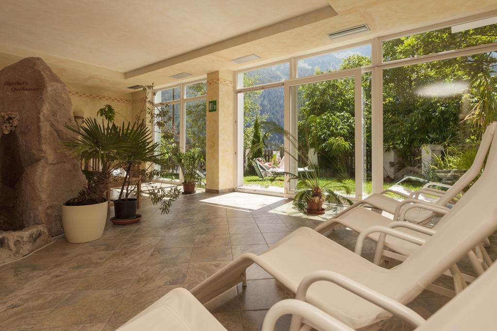 Hotel Jaegerhof San Leonardo in Passiria Eksteriør billede